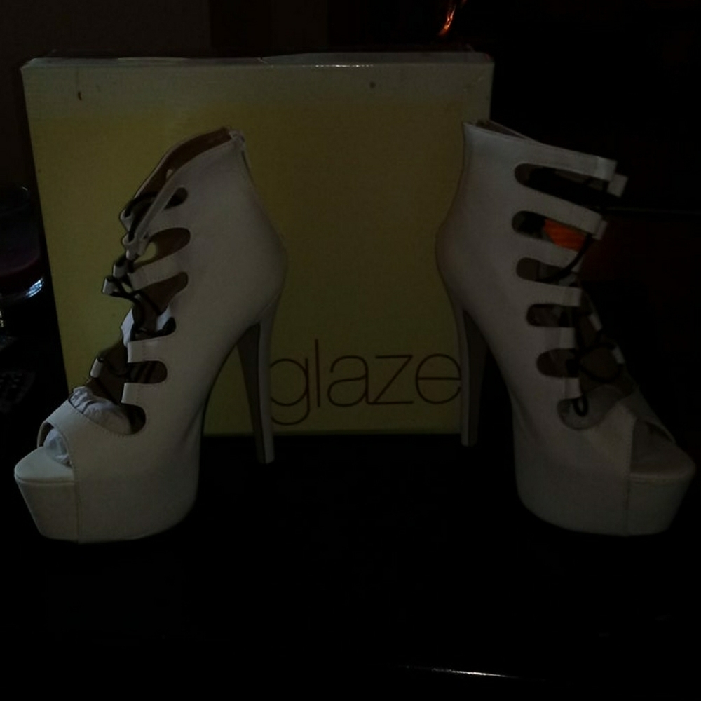 Glaze Heels